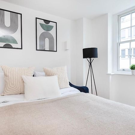 Fitzrovia With Balcony - Cityapartmentstay Londres Exterior foto