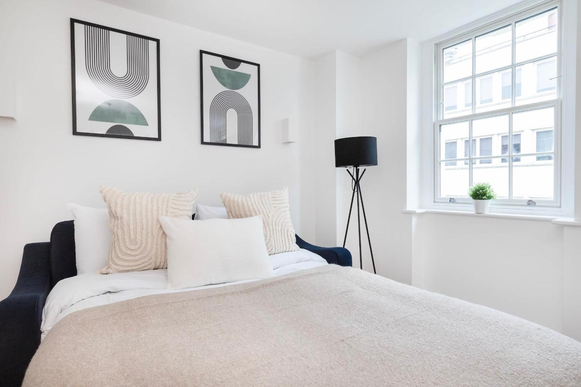 Fitzrovia With Balcony - Cityapartmentstay Londres Exterior foto