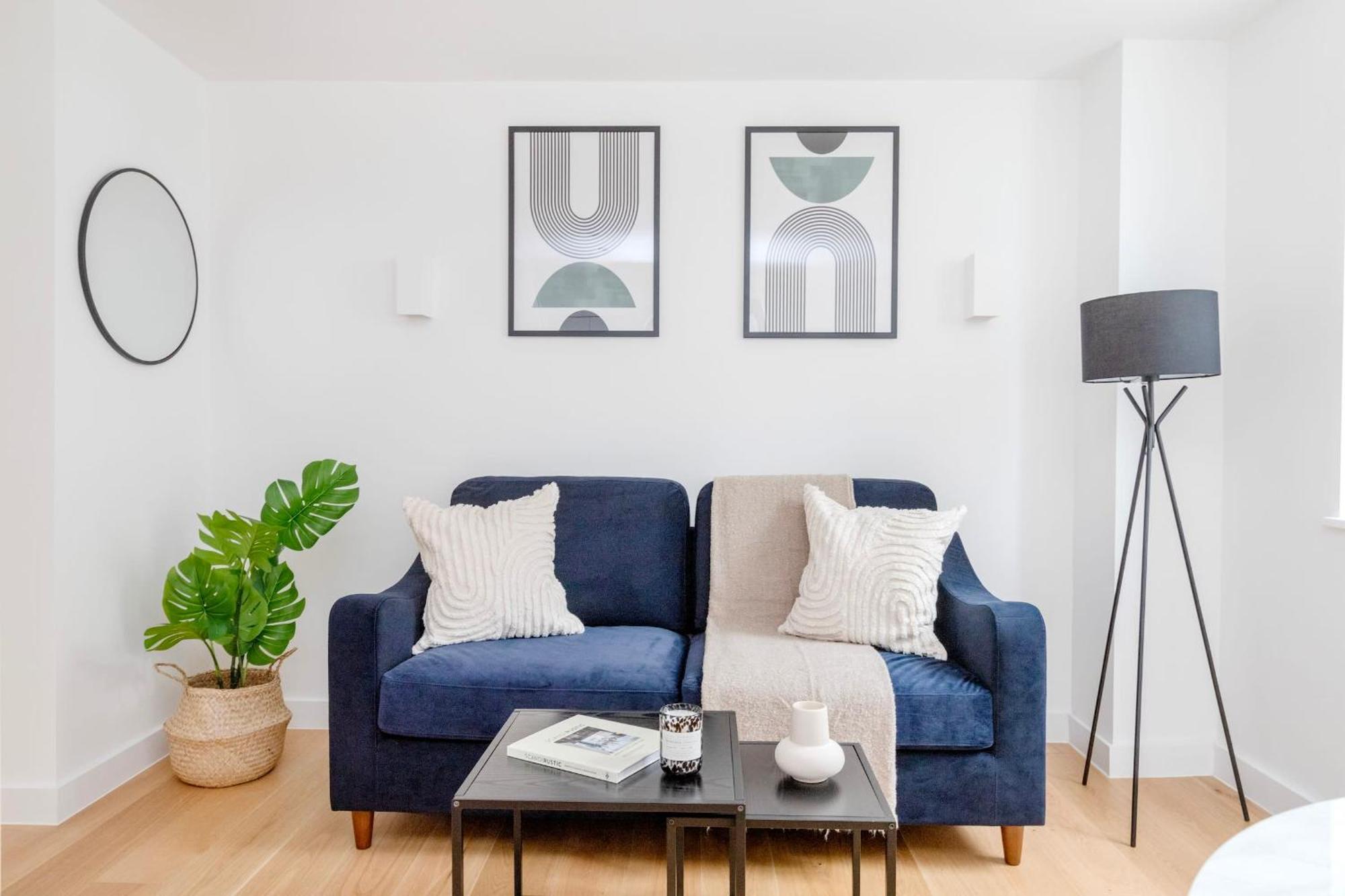 Fitzrovia With Balcony - Cityapartmentstay Londres Exterior foto